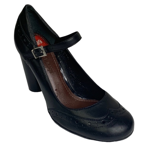 Gianni Bini Black Leather Wing Tip Heels Ankle Strap Dancing Retro Comfort Sz. 6 - Picture 4 of 15